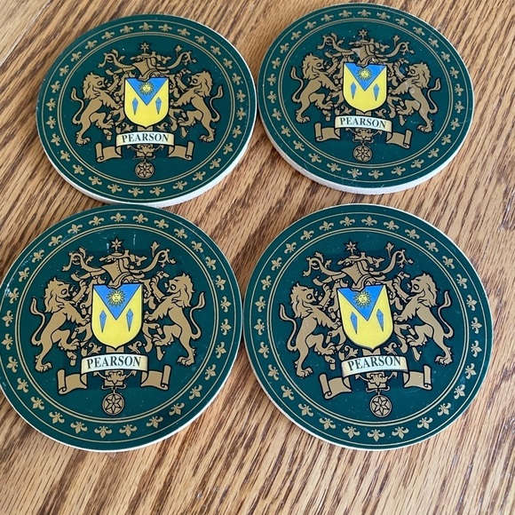 Vintage Set Of 4 Pearson Family Crest Coasters - Picture 2 of 5